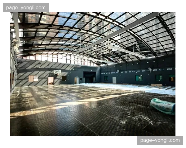 通讯:新赛季部分球馆计划铺设更灵敏的地板传感器,以更精确追踪球员启动速度 通讯:新赛季部分球馆计划铺设更灵敏的地板传感器,以更精确追踪球员启动速度